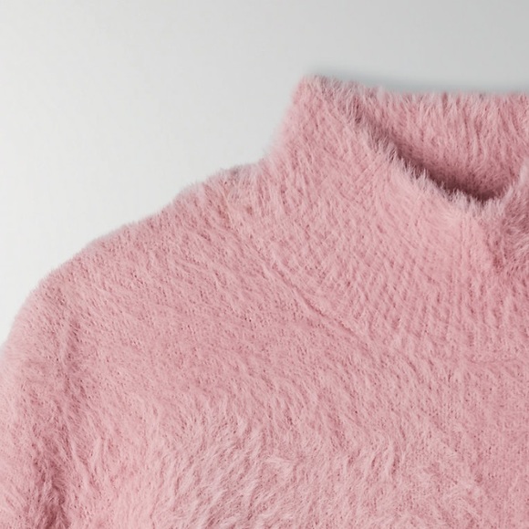 Aritzia - Sunday best mock neck - Picture 5 of 7